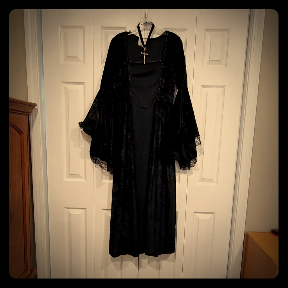 Angel of Darkness Costume - Goth, Vamp, Witch